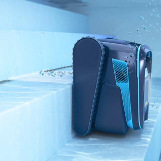 Maytronics Dolphin Liberty 600