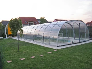 Podchozí obloukové zastřešení WAVE